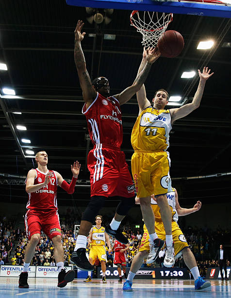 他拿下了3 他拿下了3